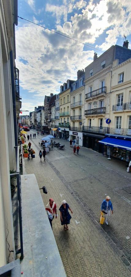 Les Balcons De Dieppe - Appartement 1Er Etage - Certifie 3 Etoiles Au Coeur De La Rue Pietonne Экстерьер фото